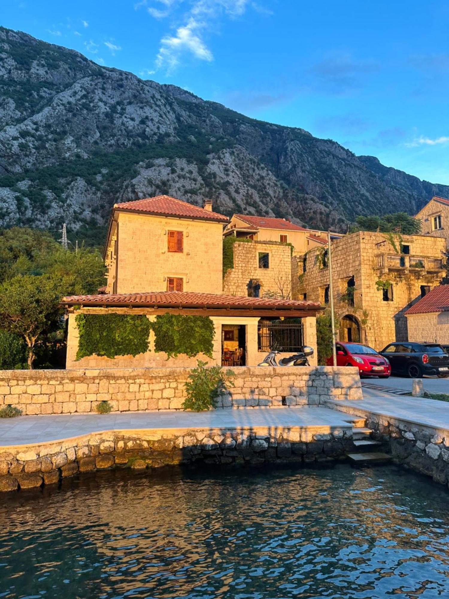 Casa Pantagana Villa Kotor Eksteriør billede